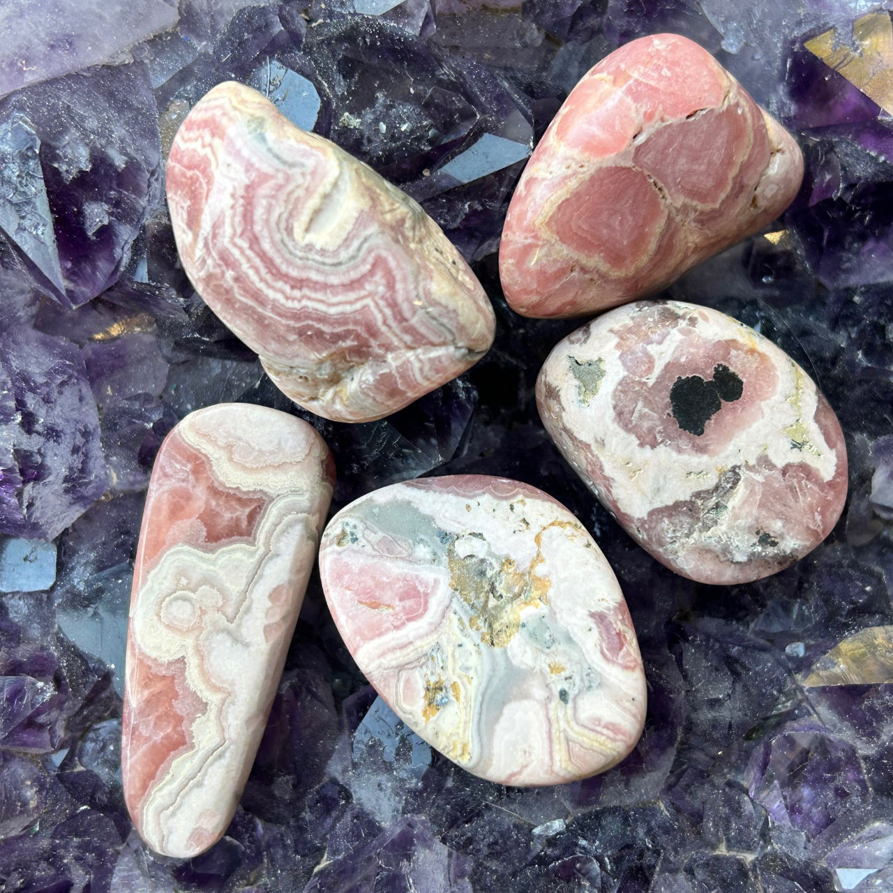 Rhodochrosiet geen stress meer met deze edelsteen