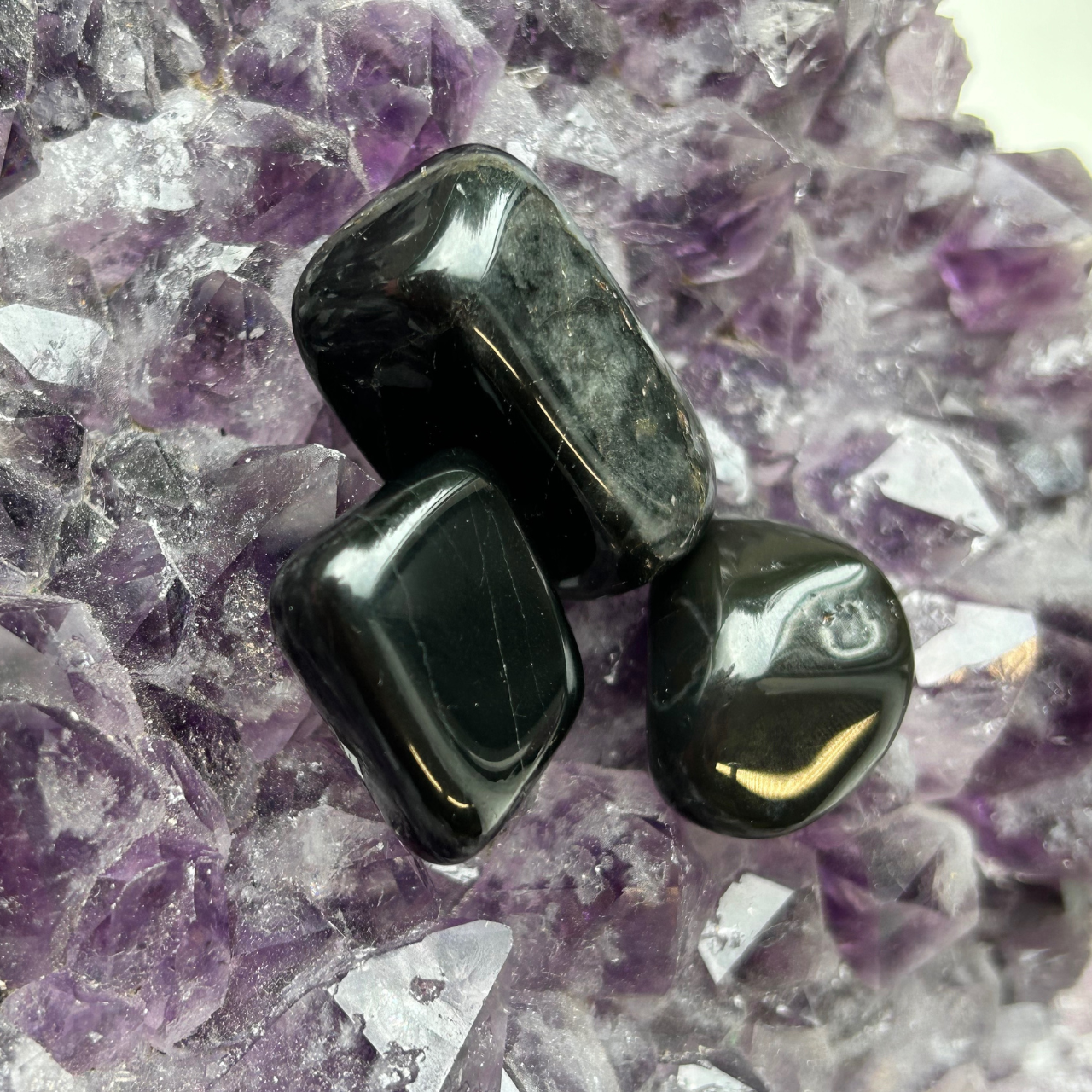 Onyx Gepolijst – Kracht en focus in perfecte vormen